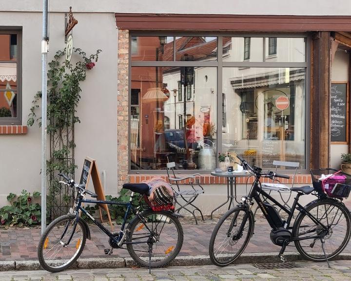 Trödelstübchen & Café